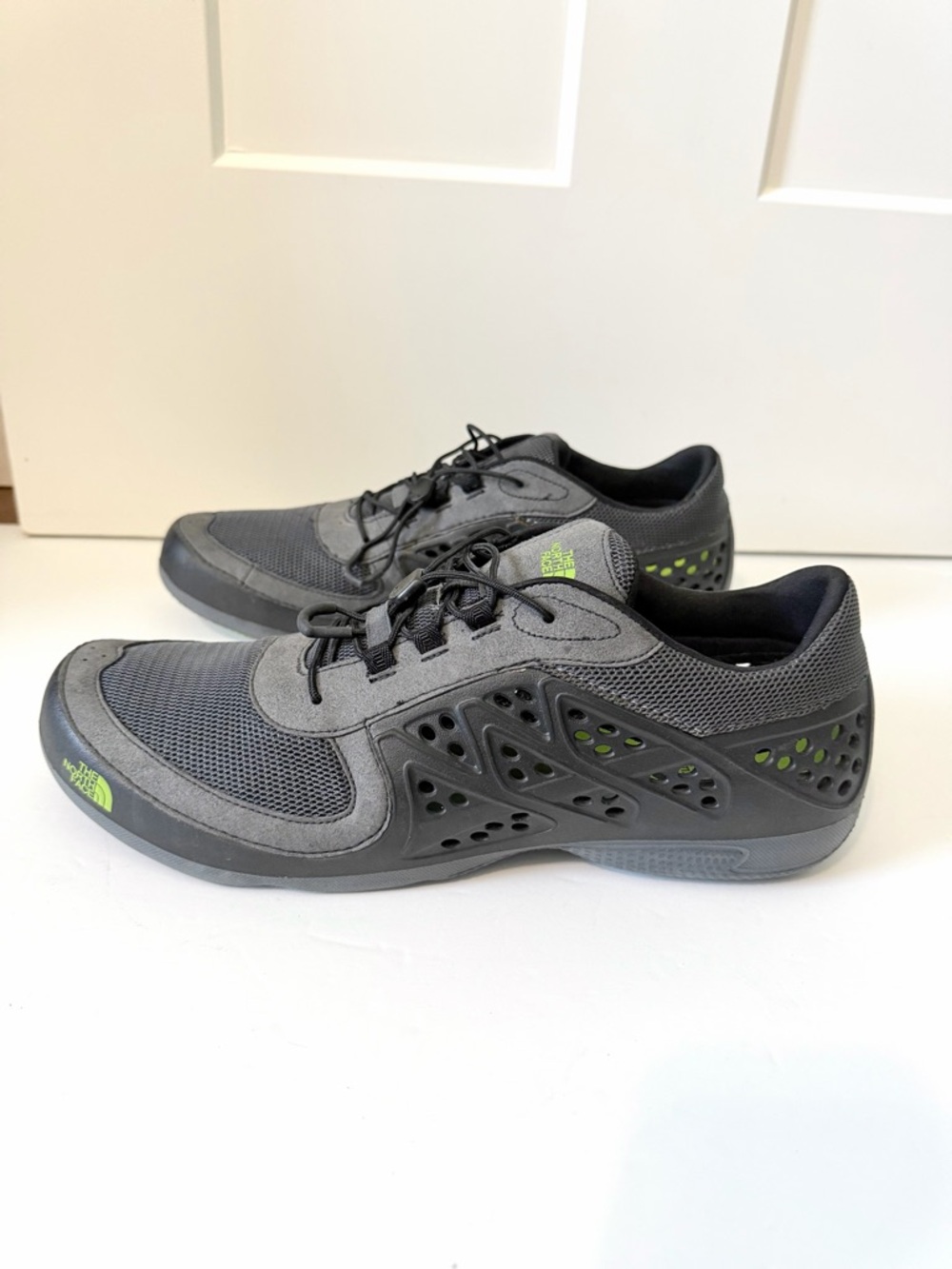 The North Face Hydroshock Mens Shoes Gray Yellow Sz 14 Hiking Amphibious
